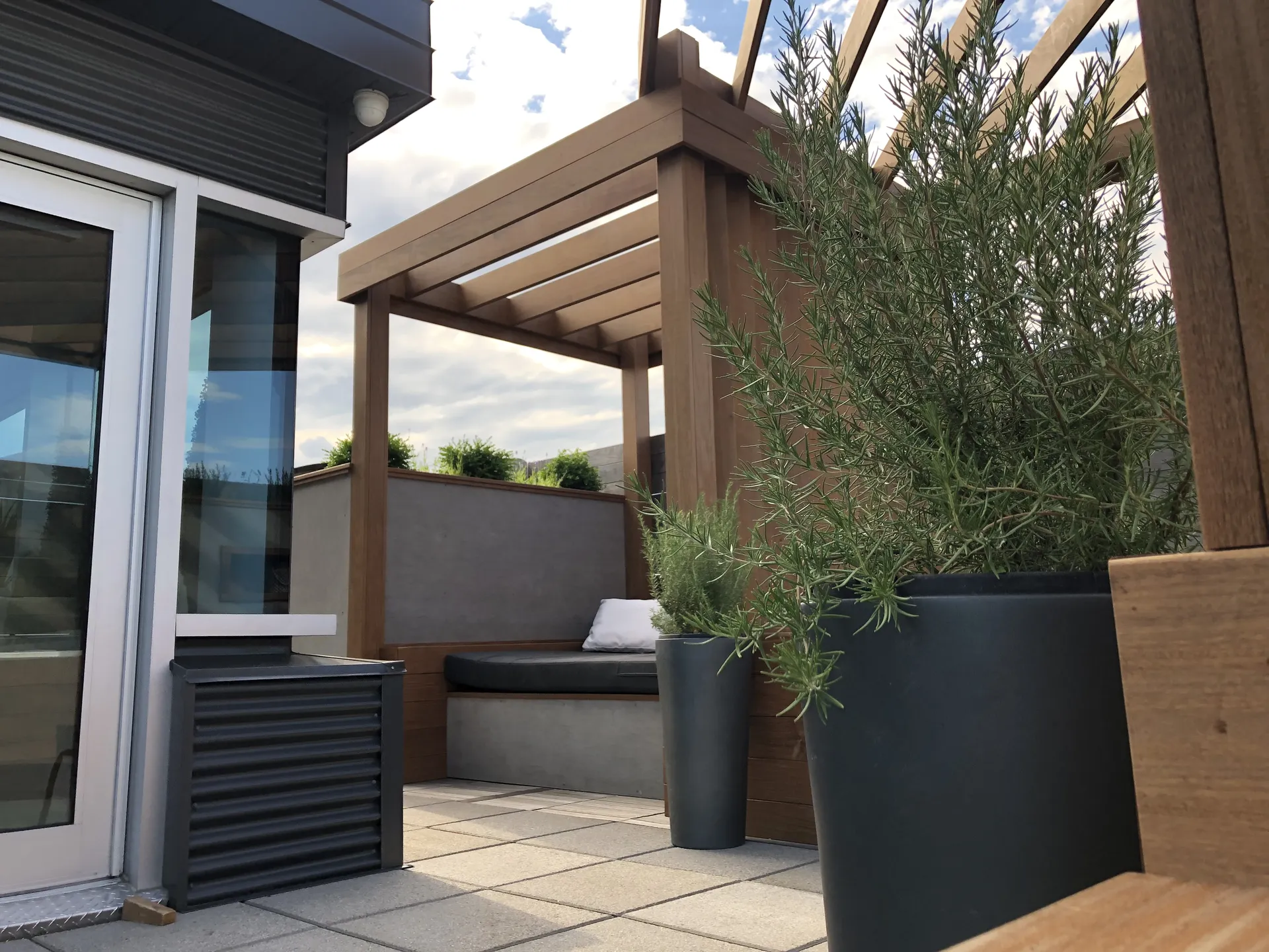 Aménagement extérieur haut de gamme – projet Spa Dioro