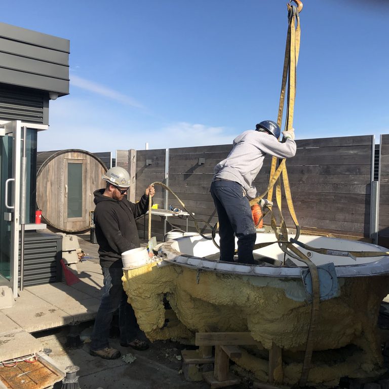 Réalisation d'un Spa sur le toit par Covem Construction