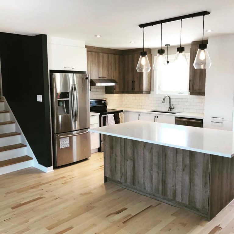 Rénovation complète d'une cuisine ouverte par Covem Construction